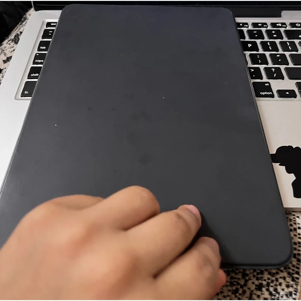 Apple Smart Keyboard Folio (for iPad Pro 11-inch)